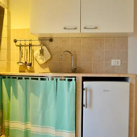 La Violetta * 奥斯图尼